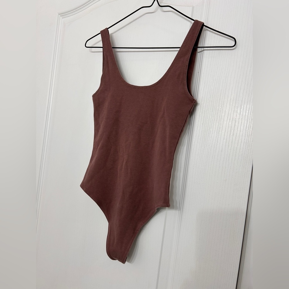 ARITZIA Wilfred Free Georgianna Bodysuit Size XS in Dusty Rose - Picture 4 of 6
